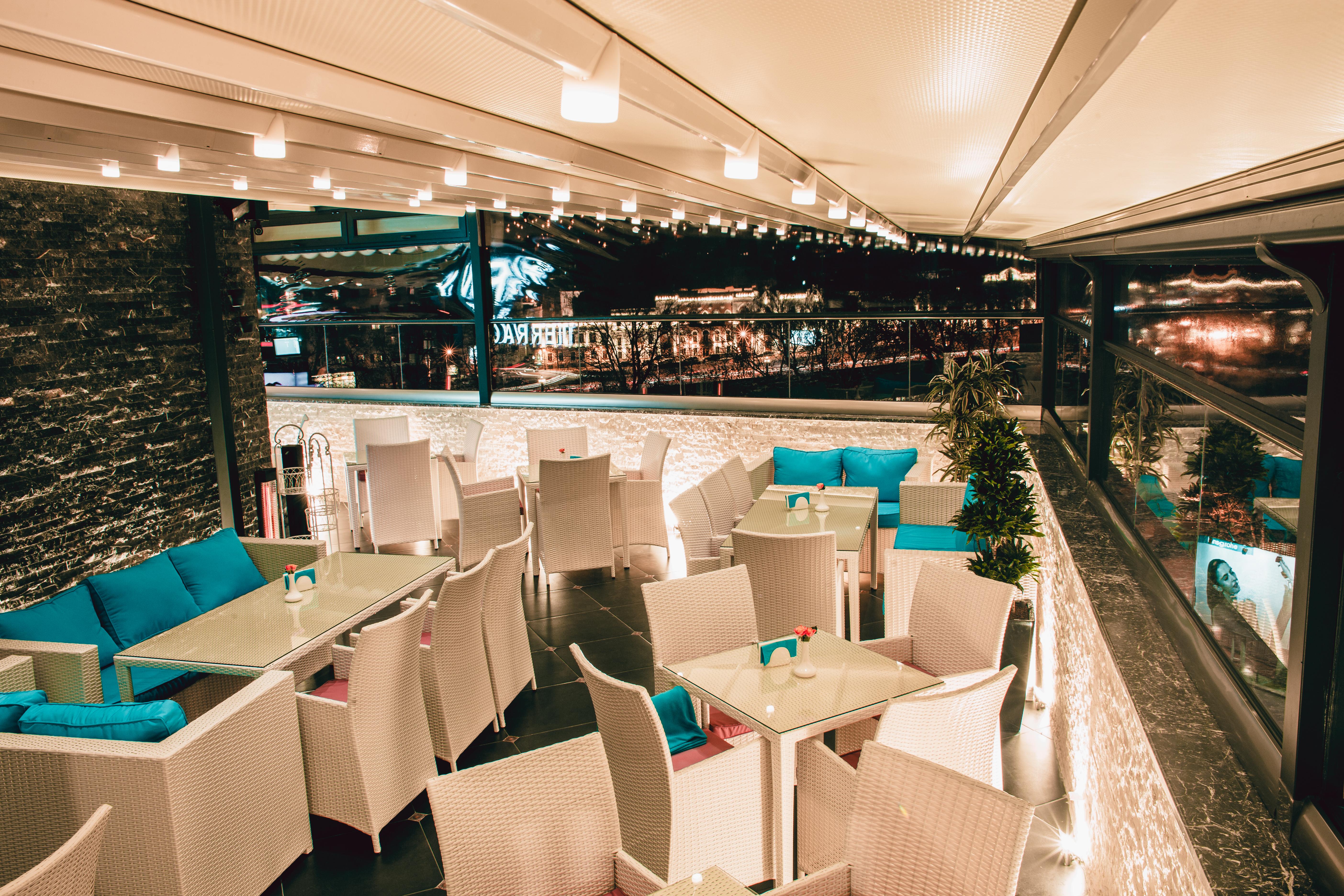 River Side Hotel Tbilisi Exterior photo The interior of the restaurant