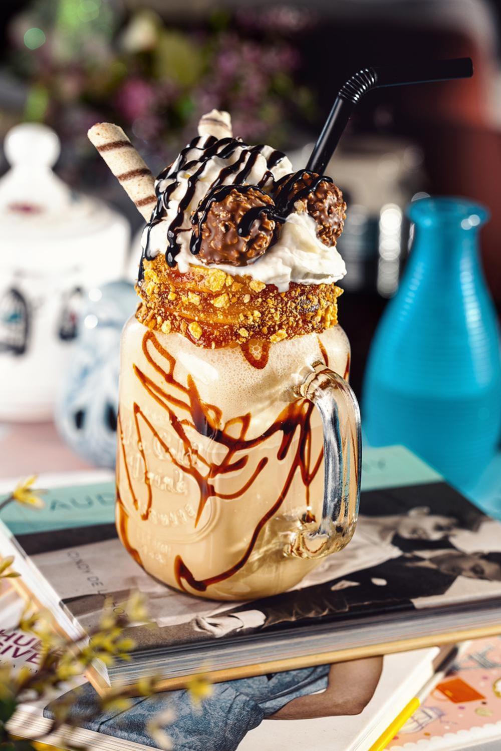 River Side Hotel Tbilisi Exterior photo A peanut butter milkshake